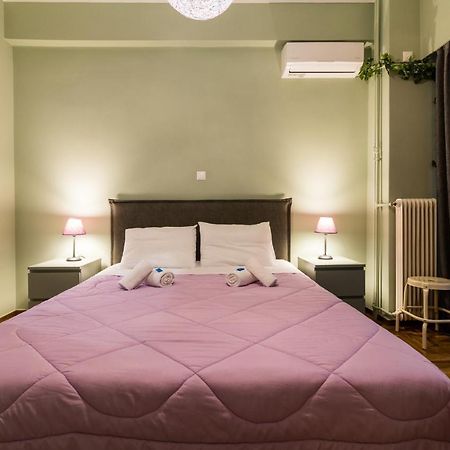 Modern-Vintage Apartment By Acropolis Museum Athena Bagian luar foto